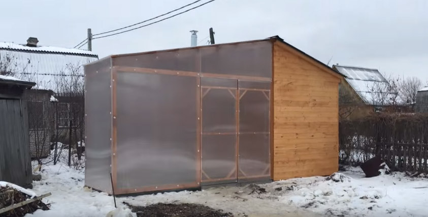 баня с пристройкой из поликарбоната